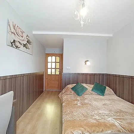 Góralski Dworek Quarto em Acomodações Particulares Biały Dunajec