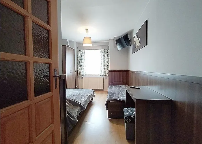 Δωμάτια σε οικογενειακή κατοικία Goralski Dworek *